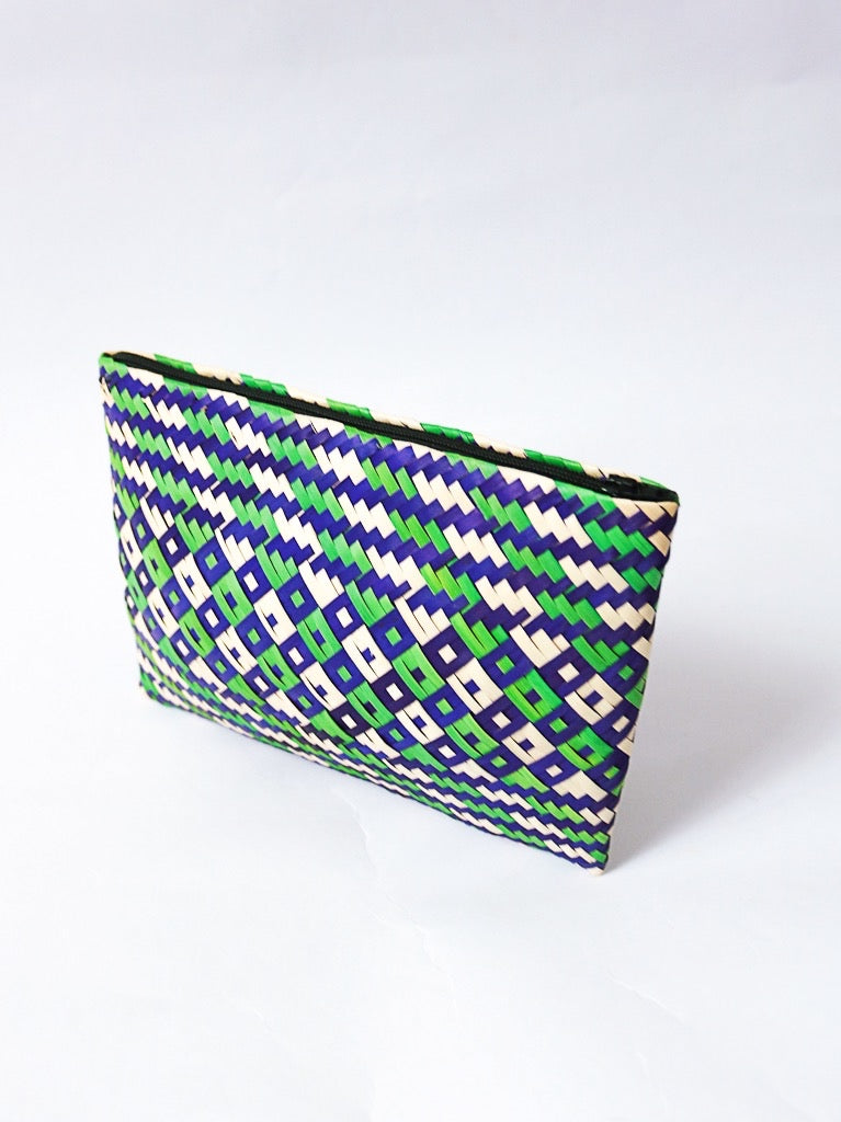 NAYA AFRICAN PRINT RATTAN PURSE