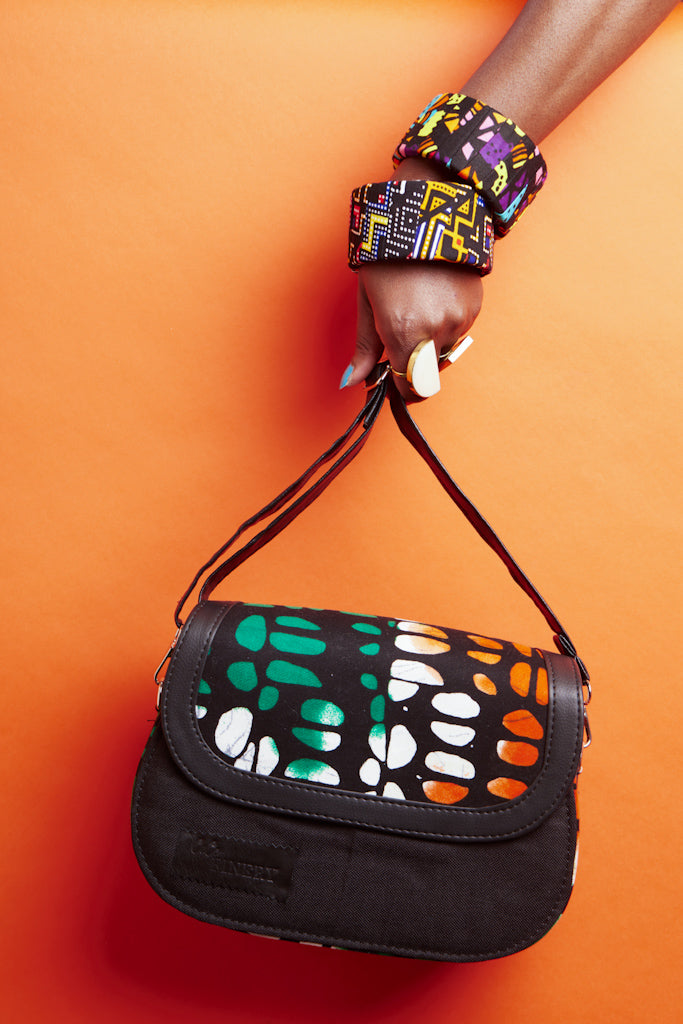 African print crossbody bag- Black