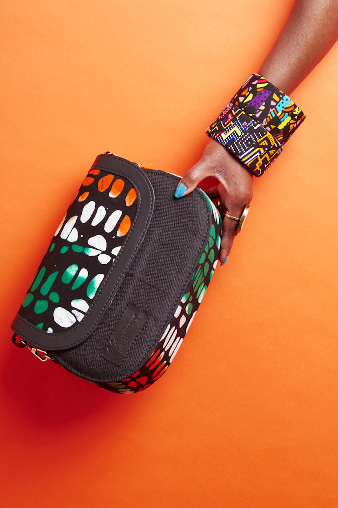 African print crossbody bag- Black
