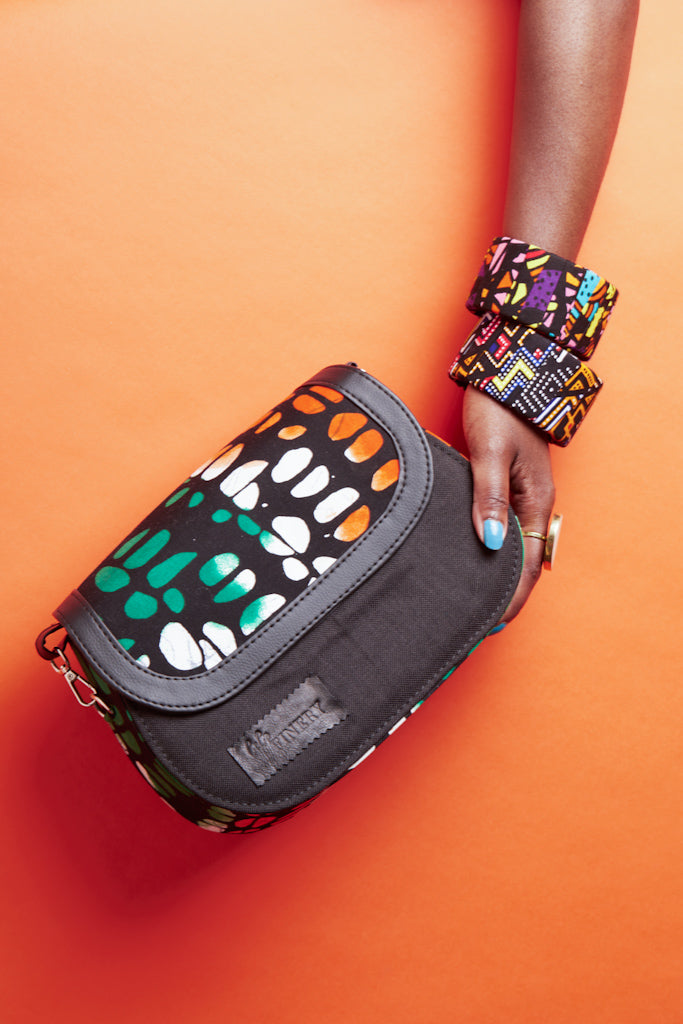 African print crossbody bag- Black