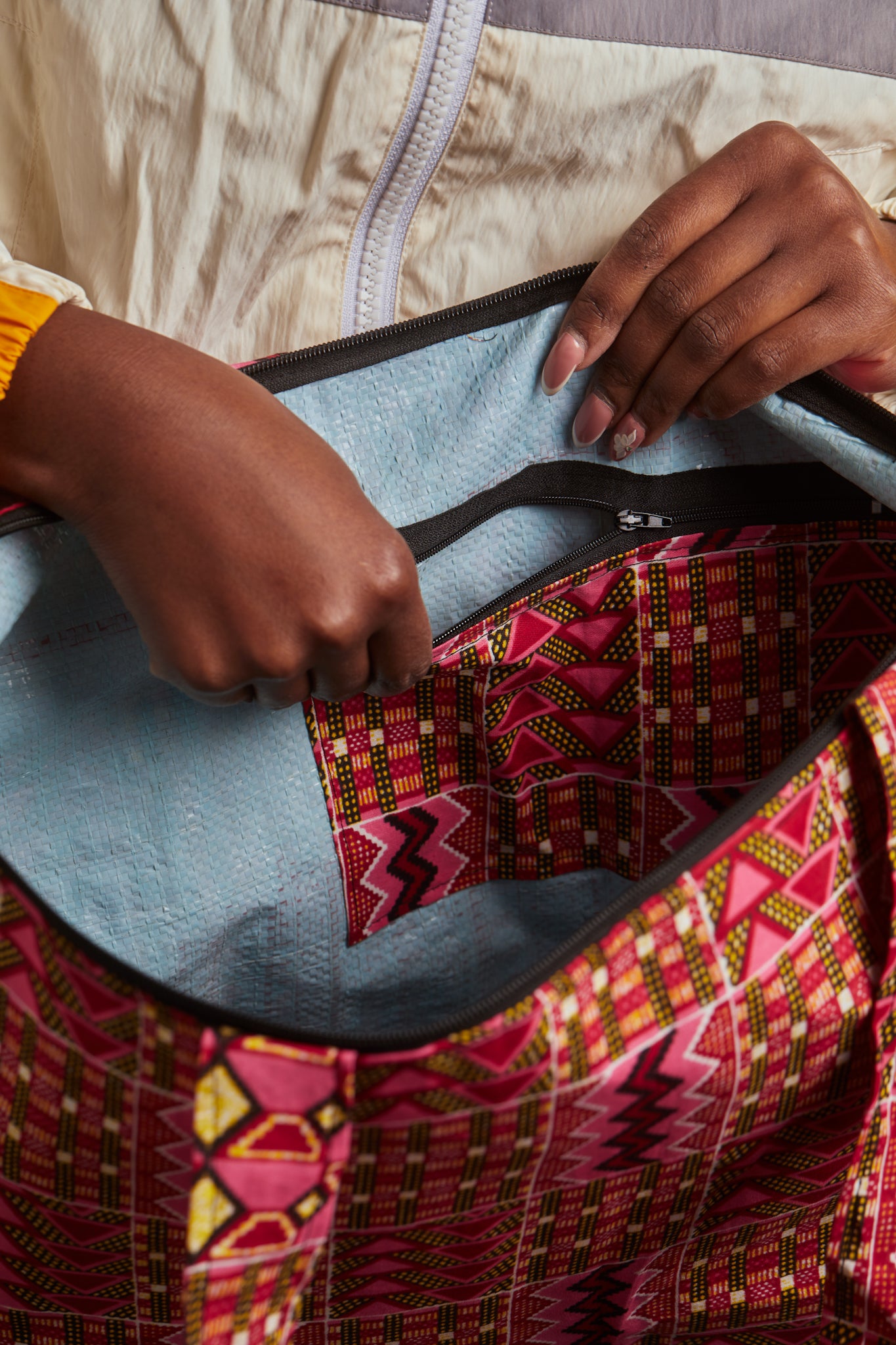 Maxi Dak Tote - Pink Kente - Cece Finery