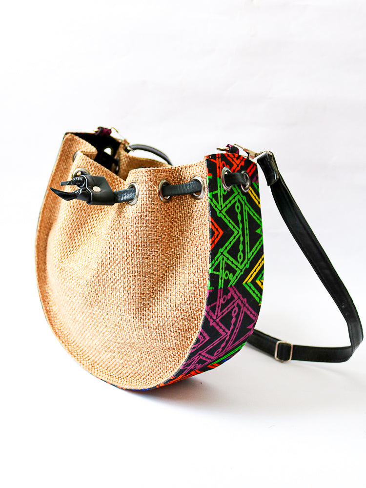 AFRICAN STYLE MÁNG BAG - TAN