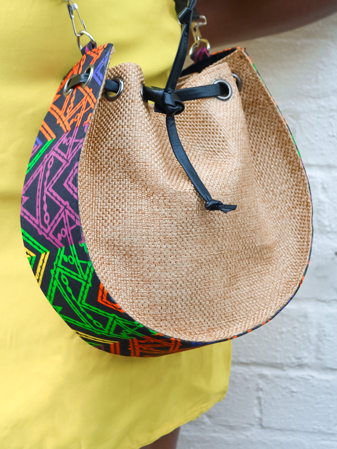 AFRICAN STYLE MÁNG BAG - TAN