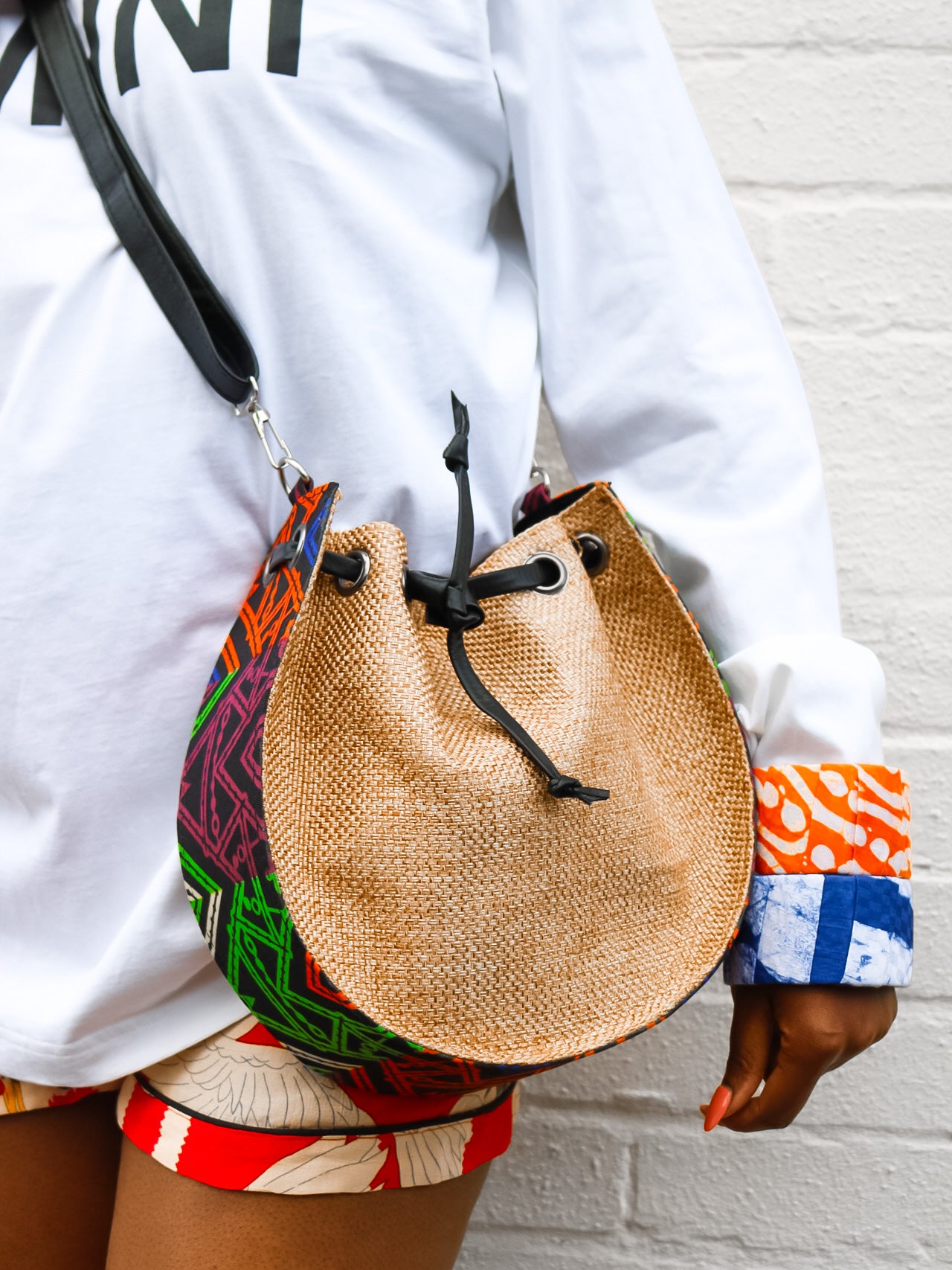 AFRICAN STYLE MÁNG BAG - TAN