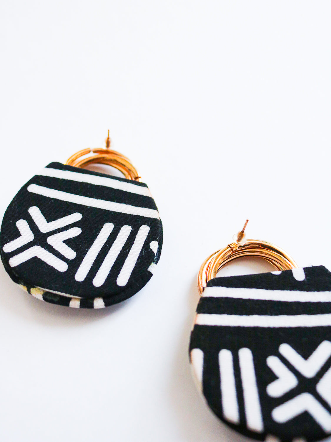 Geometric Didi earrings- Black - Cecefinery.com